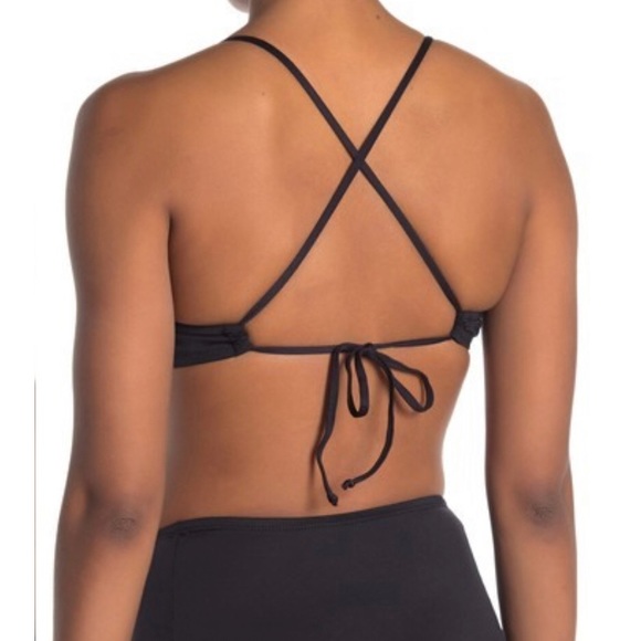 Sale 🧨 
Mossimo Block Party Colorblock Bikini Top - Picture 2 of 3